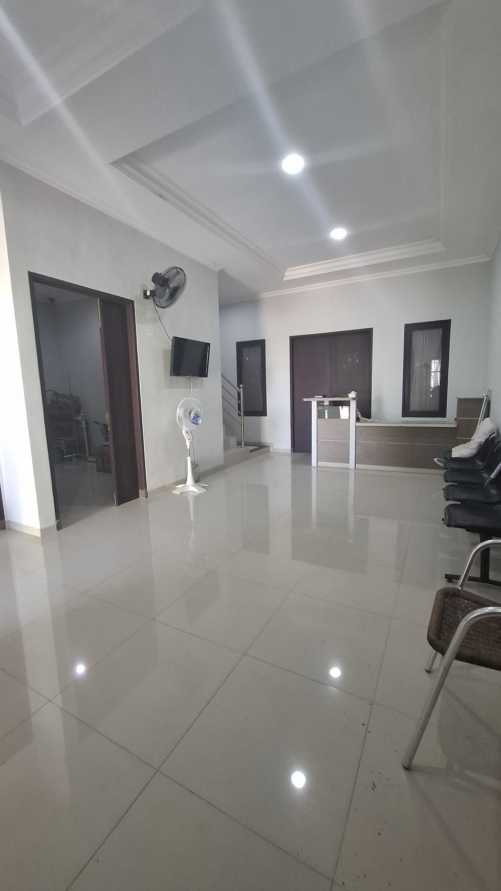 Dijual Rumah 2 Lantai Siap Huni di Gunung Anyar Surabaya Timur