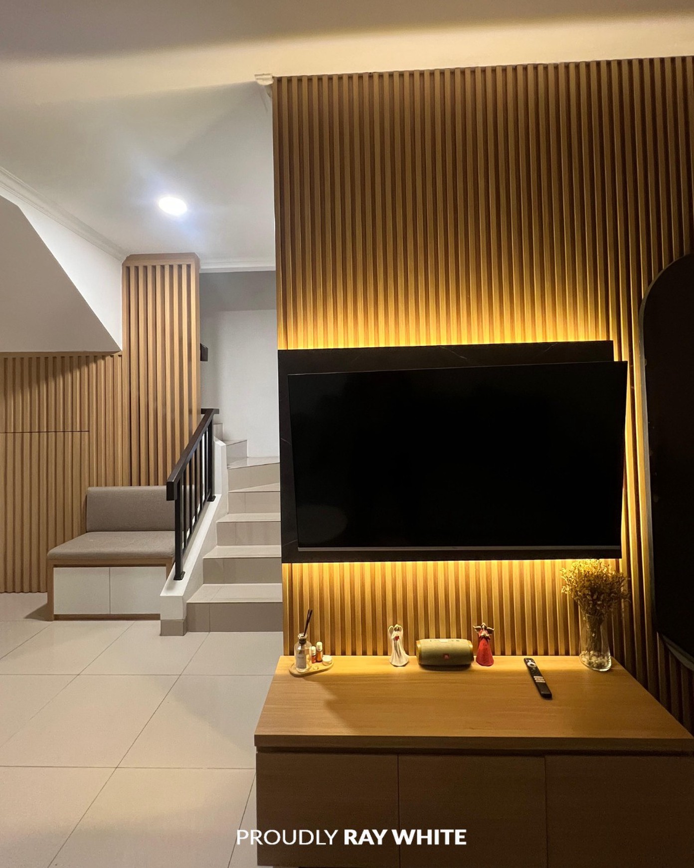 Rumah di SAVIA PARK NUSA LOKA BSD