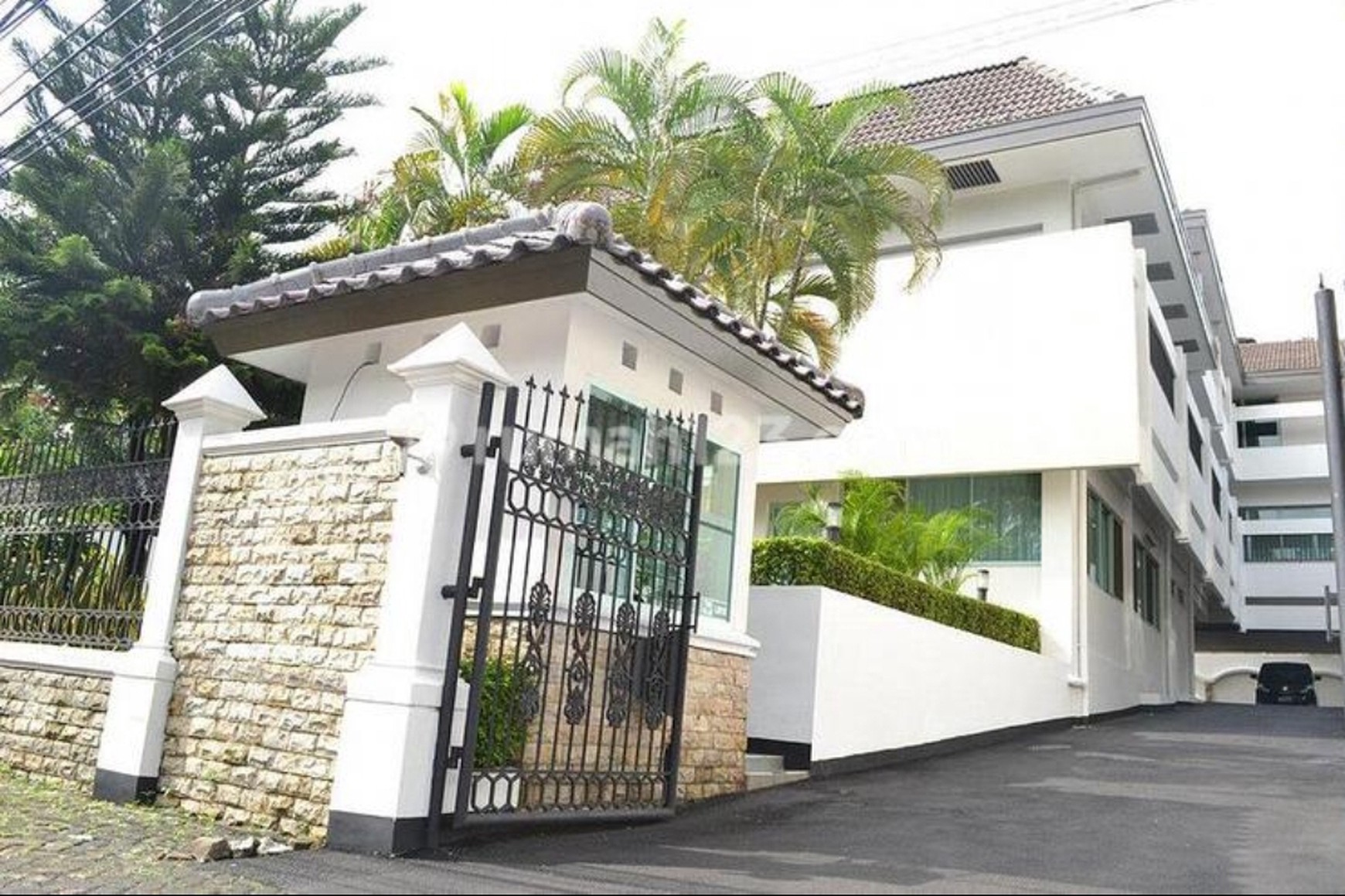 Big House For Residence Dijual Di Menteng For Best Invest
