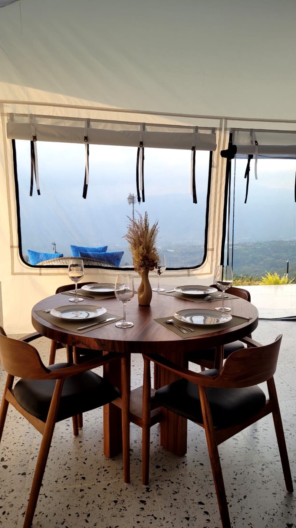 DIJUAL VILLA DAN GLAMPING MEWAH DI KAKI GN PANGRANGO, CISARUA