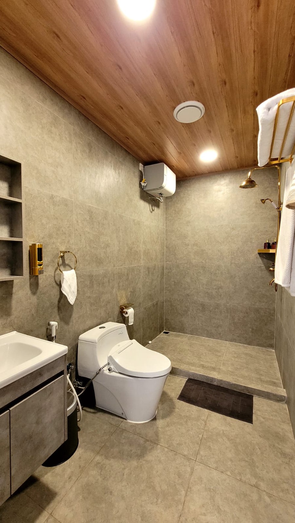 DIJUAL VILLA DAN GLAMPING MEWAH DI KAKI GN PANGRANGO, CISARUA