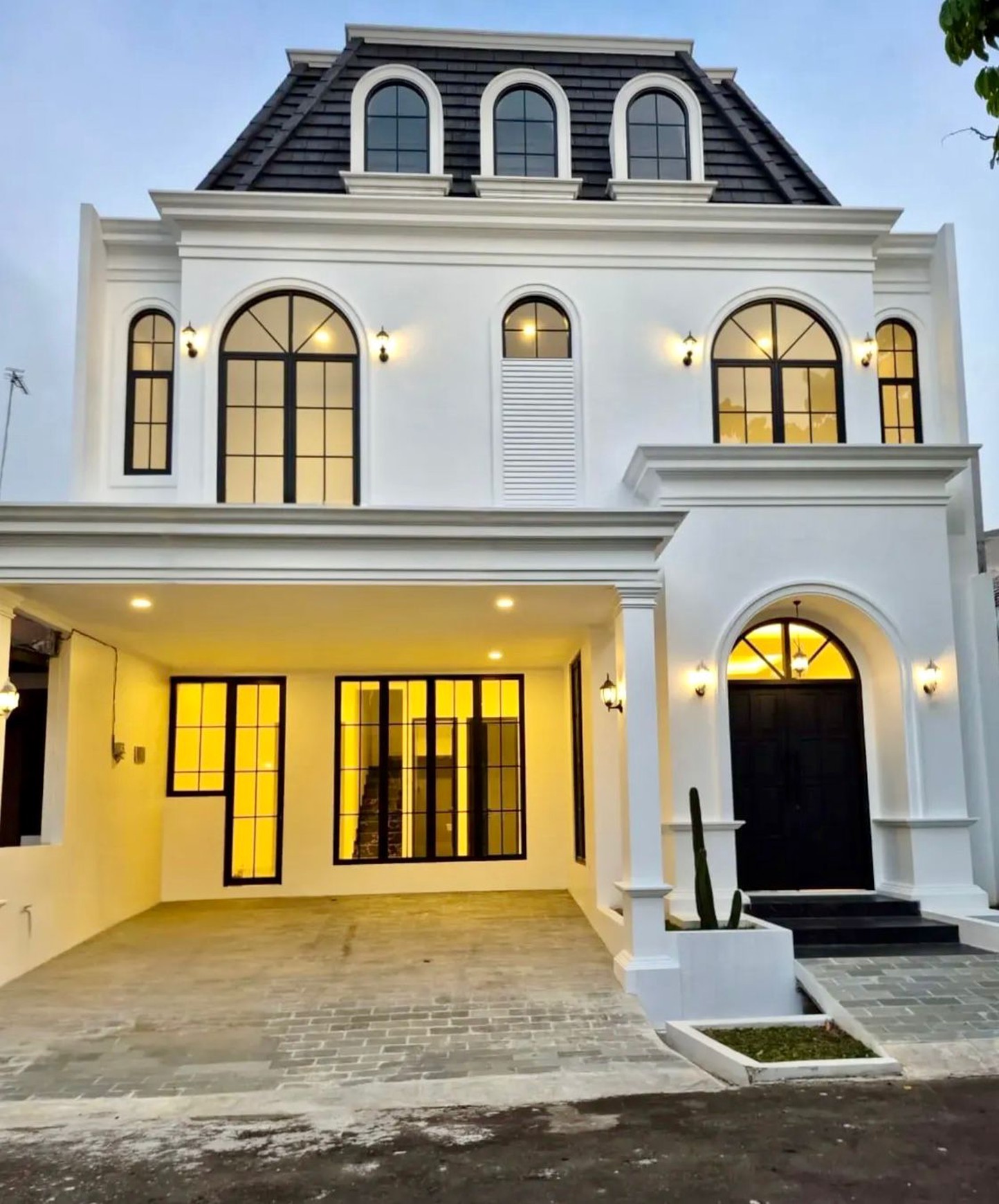 Brand New!! Rumah Siap Huni Nyaman dan Asri di @Sektor 9, Bintaro