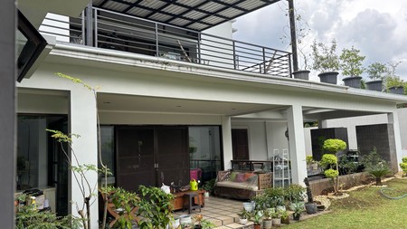 Dijual rumah Mewah 2 lantai dalam Kompleks di Benda, Ciganjur, Jagakarsa, Jakarta selatan