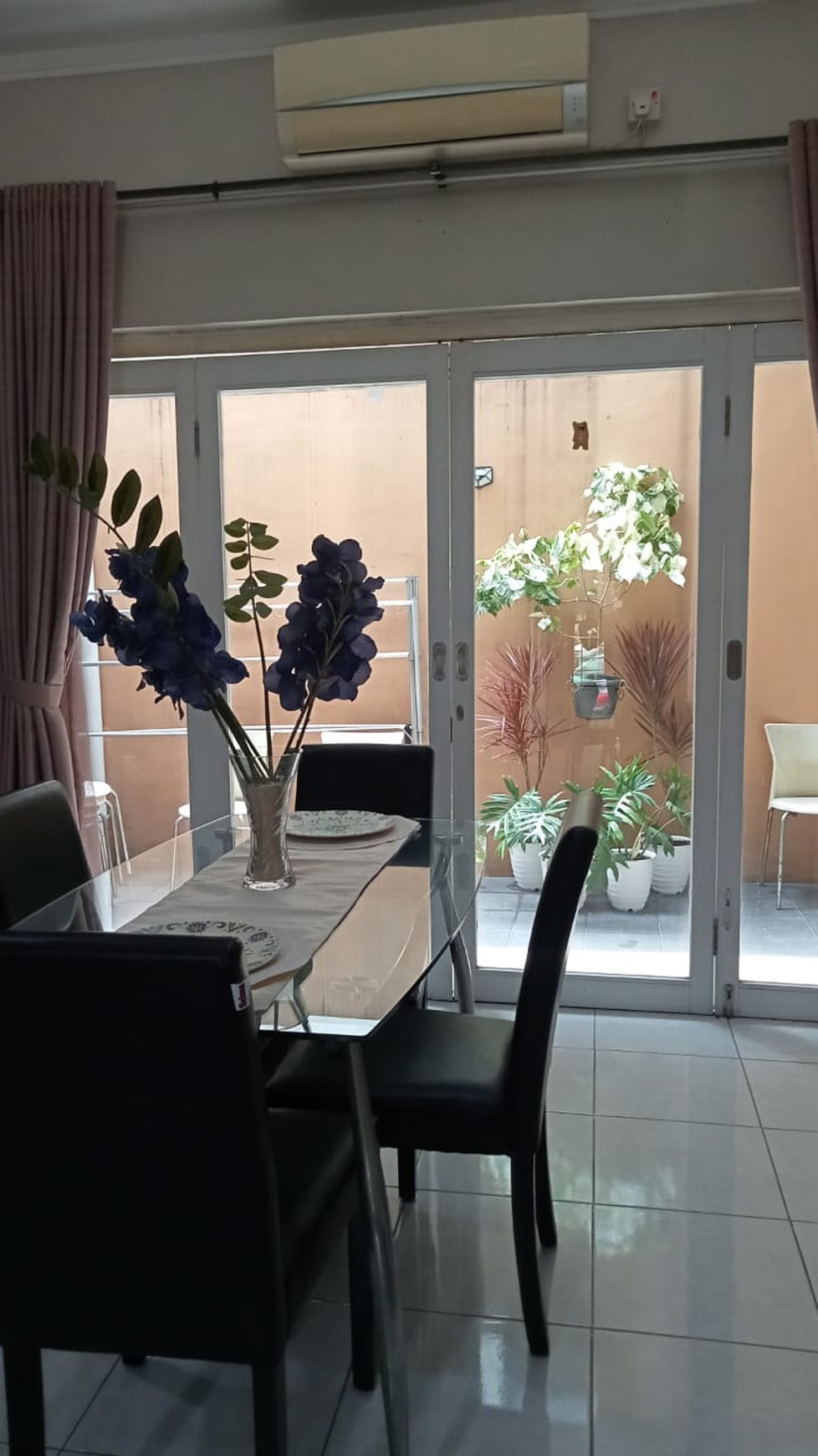 Rumah di Bintaro Siap Huni Full Furnished KT 3+1 KM 2+1 Lokasi Strategis