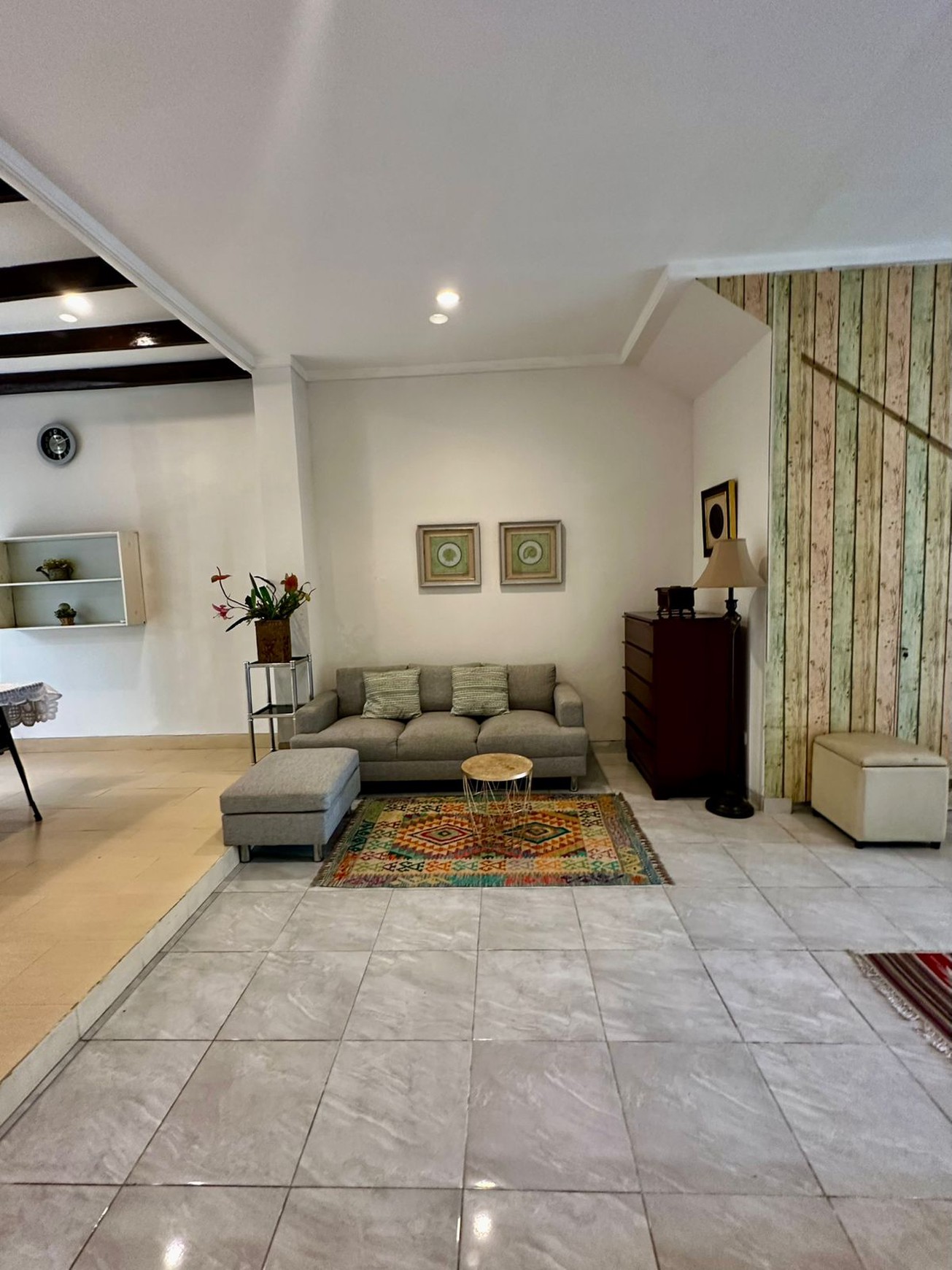 Dijual Rumah di Bintaro Cantik Luas 120 dan Bangunan 200 Dalam Cluster sudah SHM