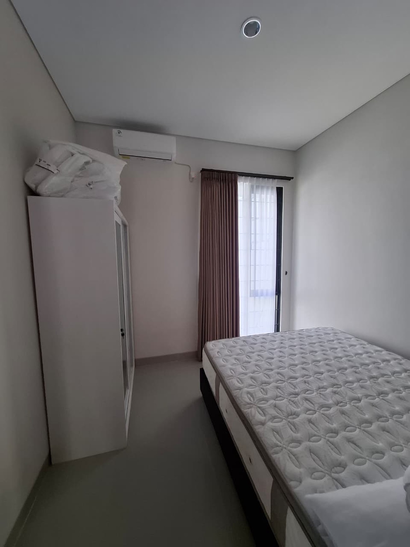 Disewakan Rumah Furnish Dalam Perum Villa Regency Jalan Plagan Donoharjo Ngaglik Sleman