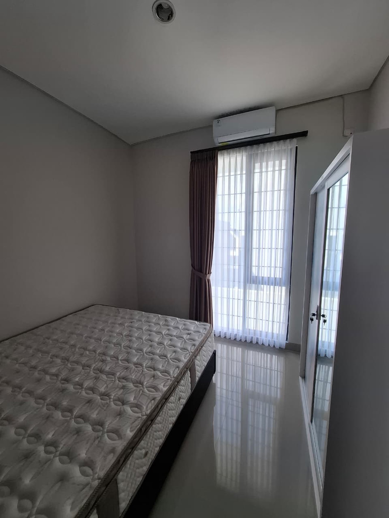 Disewakan Rumah Furnish Dalam Perum Villa Regency Jalan Plagan Donoharjo Ngaglik Sleman