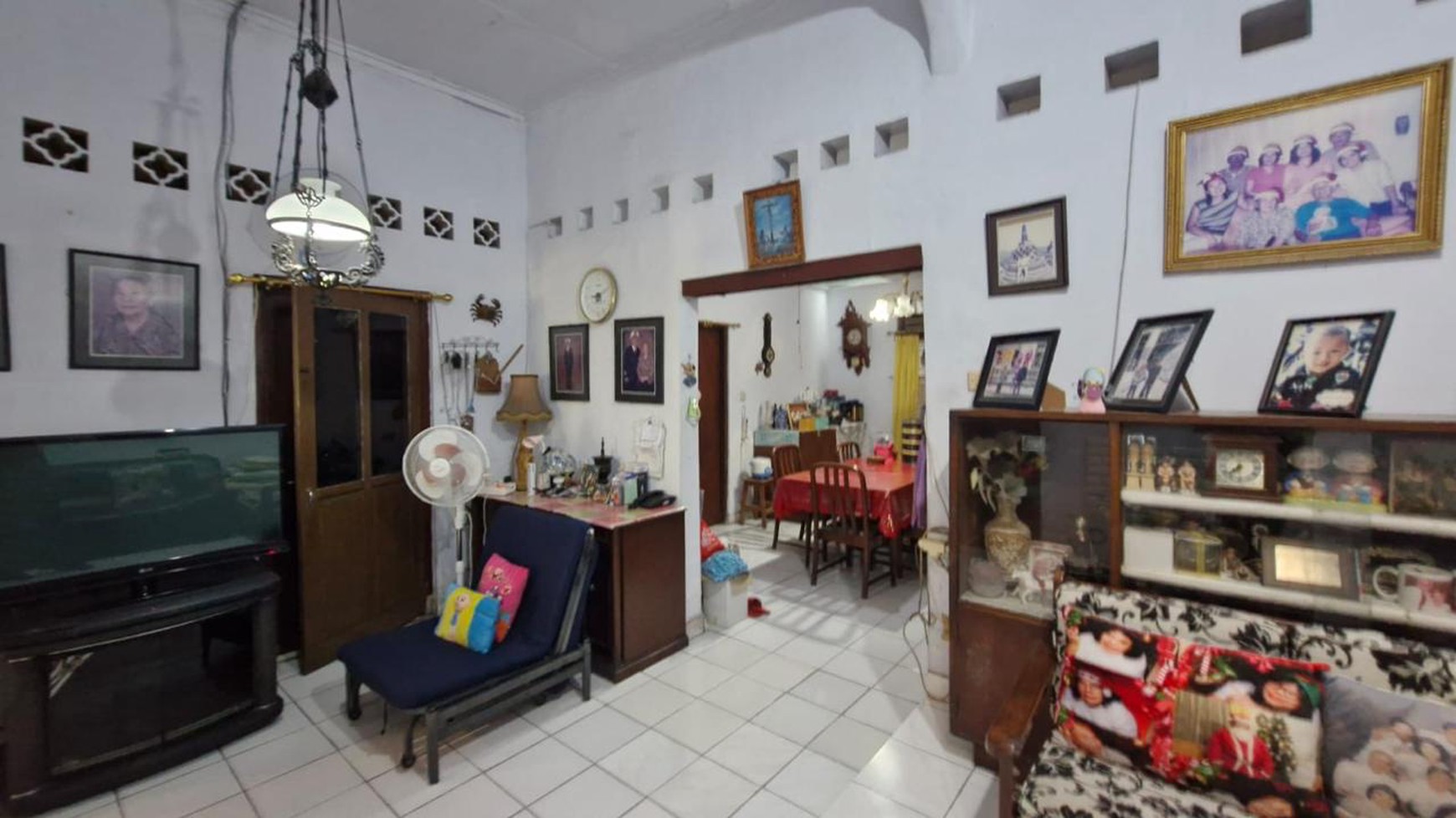 Dijual Rumah Lama Hitung Tanah, Lokasi Strategis Daerah Kebayoran Baru, JakSel