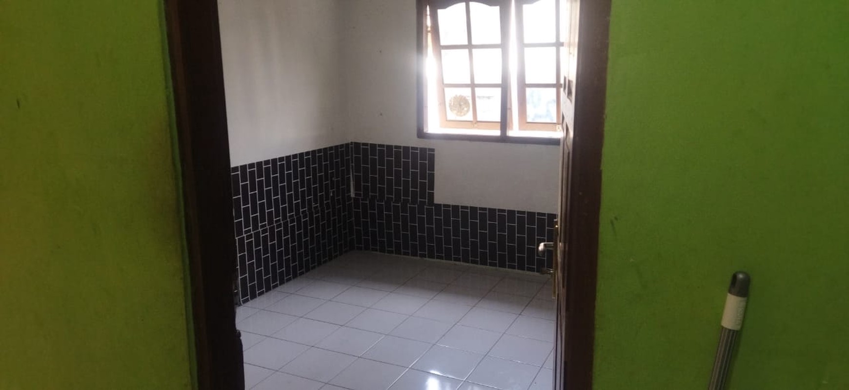 Disewakan Rumah 10 Kamar Tidur Lokasi Dekat Jembatan Merah Caturtunggal, Depok, Sleman