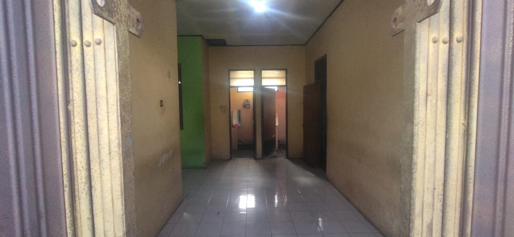 Disewakan Rumah 10 Kamar Tidur Lokasi Dekat Jembatan Merah Caturtunggal, Depok, Sleman