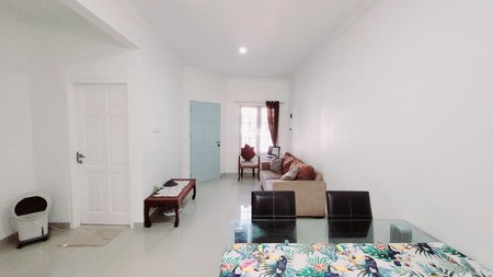 Rumah Siap Huni di Cluster Bougenville Loka, Graha Raya Bintaro