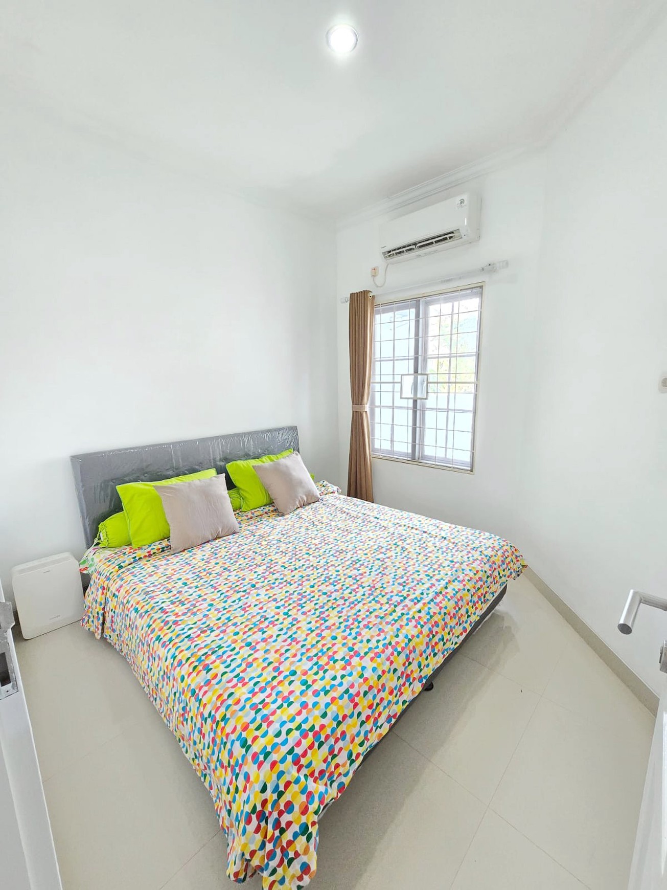 Rumah Siap Huni di Cluster Bougenville Loka, Graha Raya Bintaro