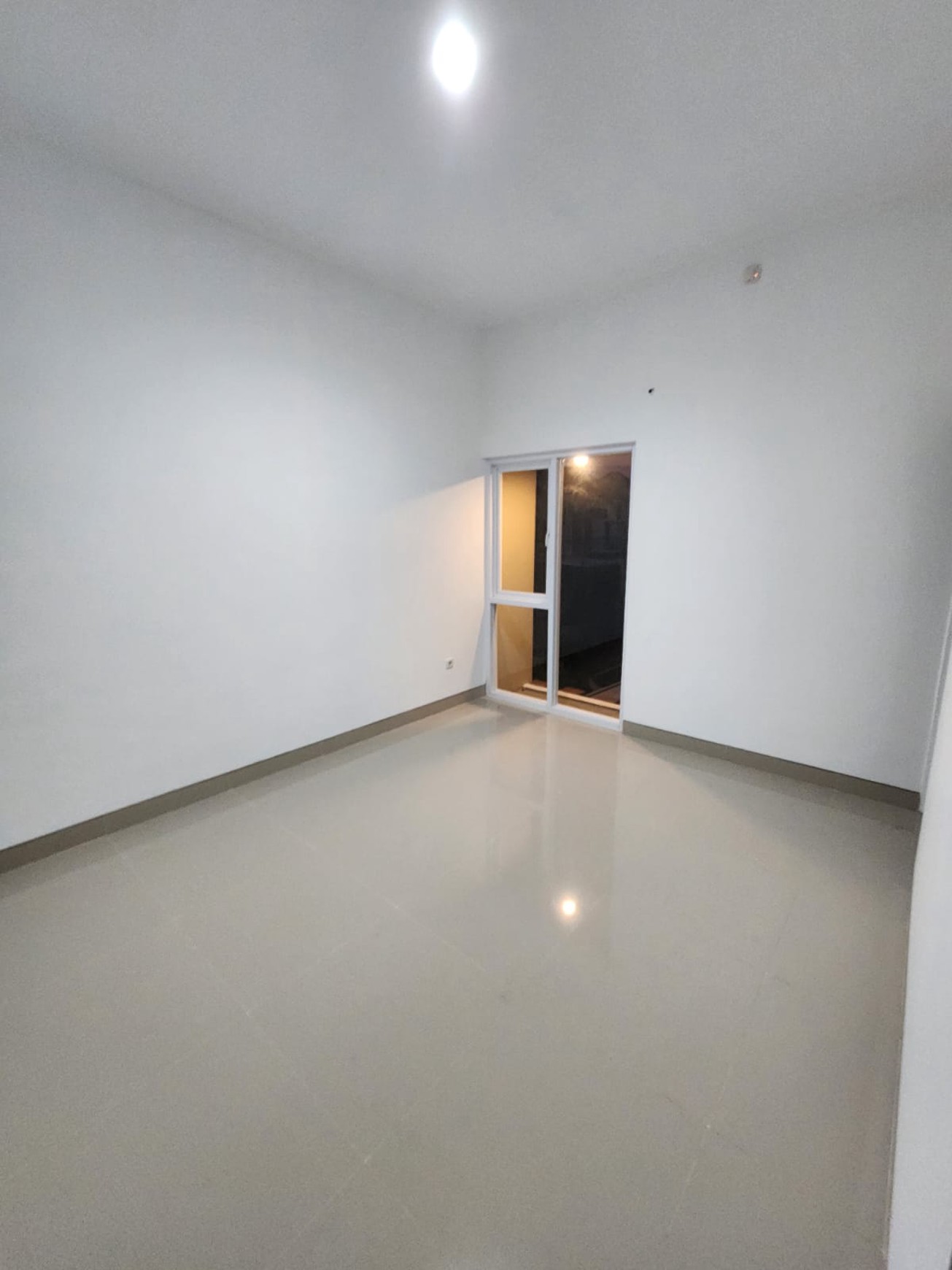 Rumah Dalam Perum Griya Kuantan Nogotirto Gamping, Sleman