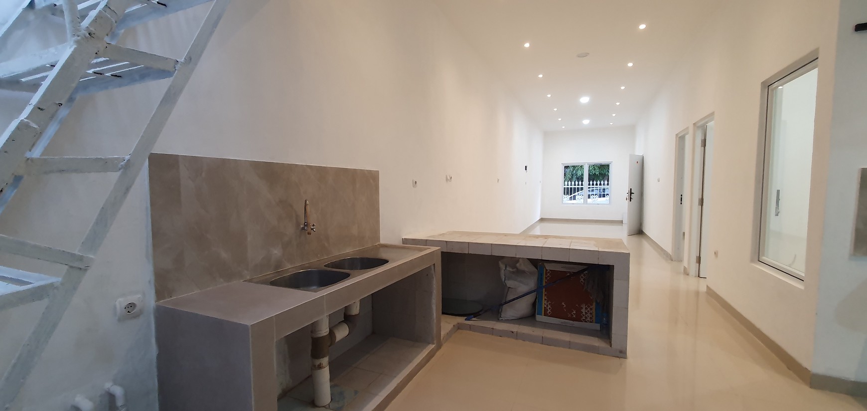 Rumah Sunter Indah sudah renovasi, 100% baru