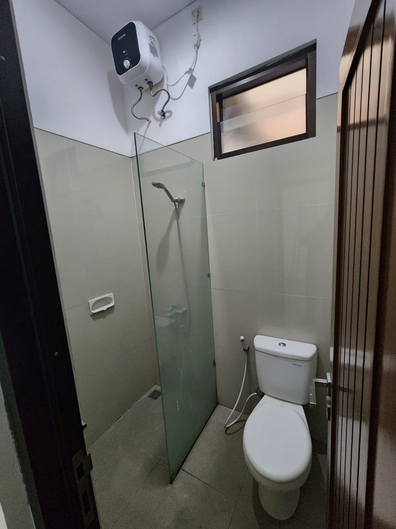 Rumah Hook Semi Furnish Dalam Perum Taman Kuantan Sendangadi Mlati Sleman
