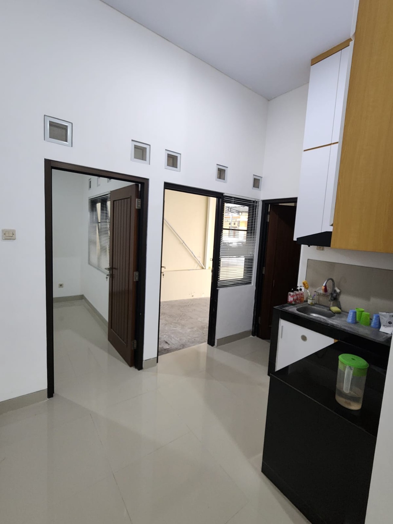 Rumah Hook Semi Furnish Dalam Perum Taman Kuantan Sendangadi Mlati Sleman