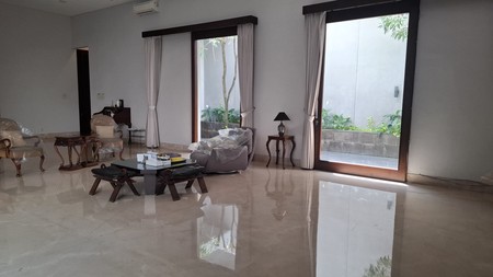DIJUAL RUMAH LUX DI AREA STRATEGIS DI PONDOK INDAH