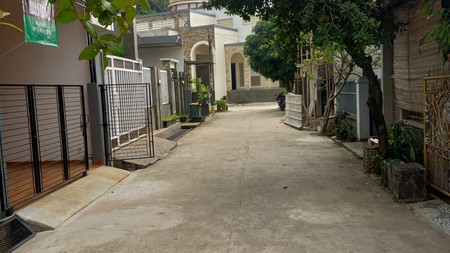 DI JUAL CEPAT Rumah Komplek Pamulang Elok 