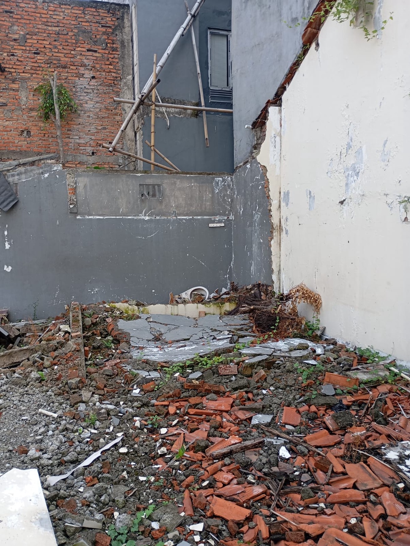 Dijual Cepat Kavling Tanah Siap bangun Permata Hijau
