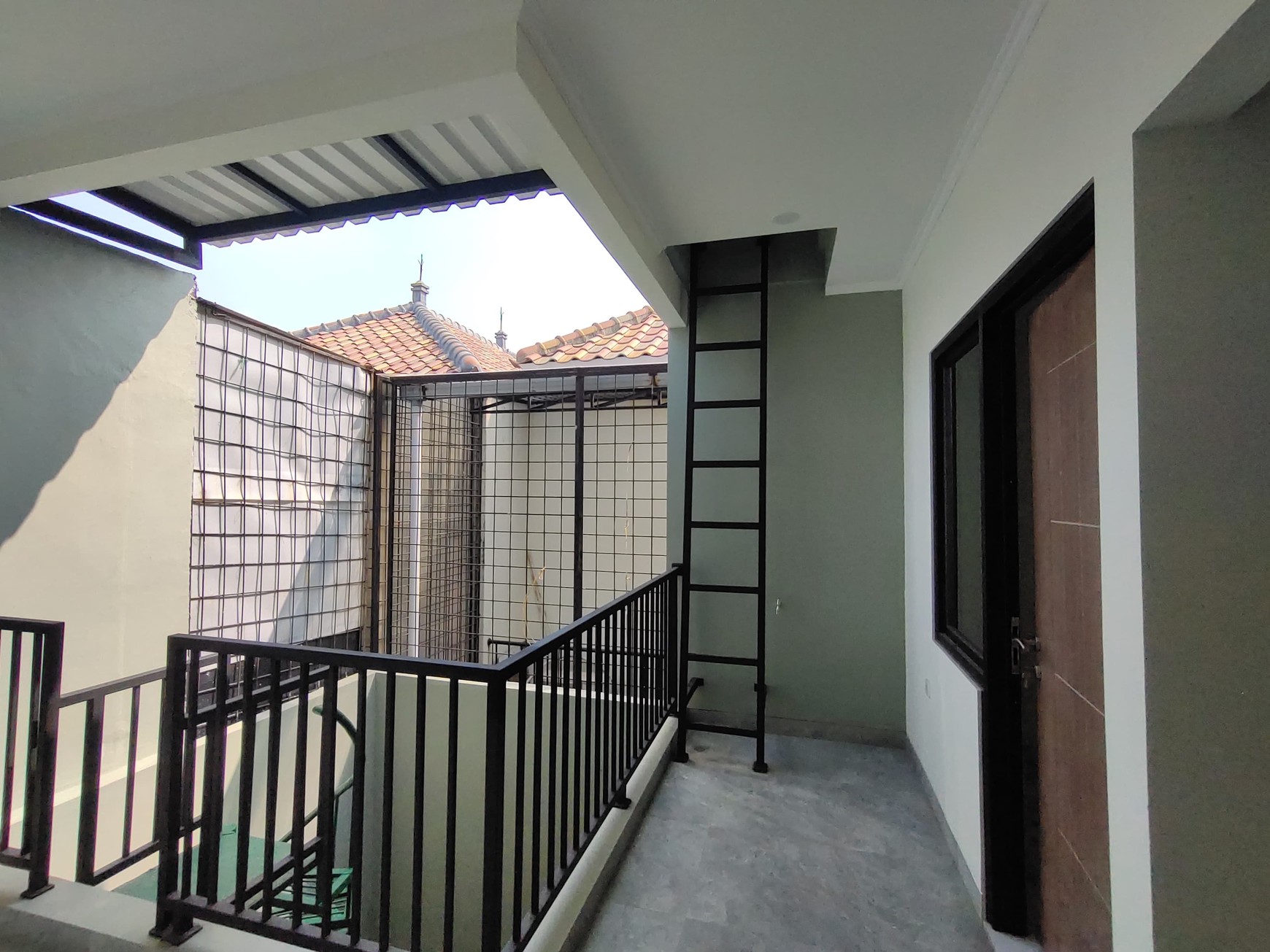 Rumah Brand New 2 Lantai di Raffles Hills Cibubur 