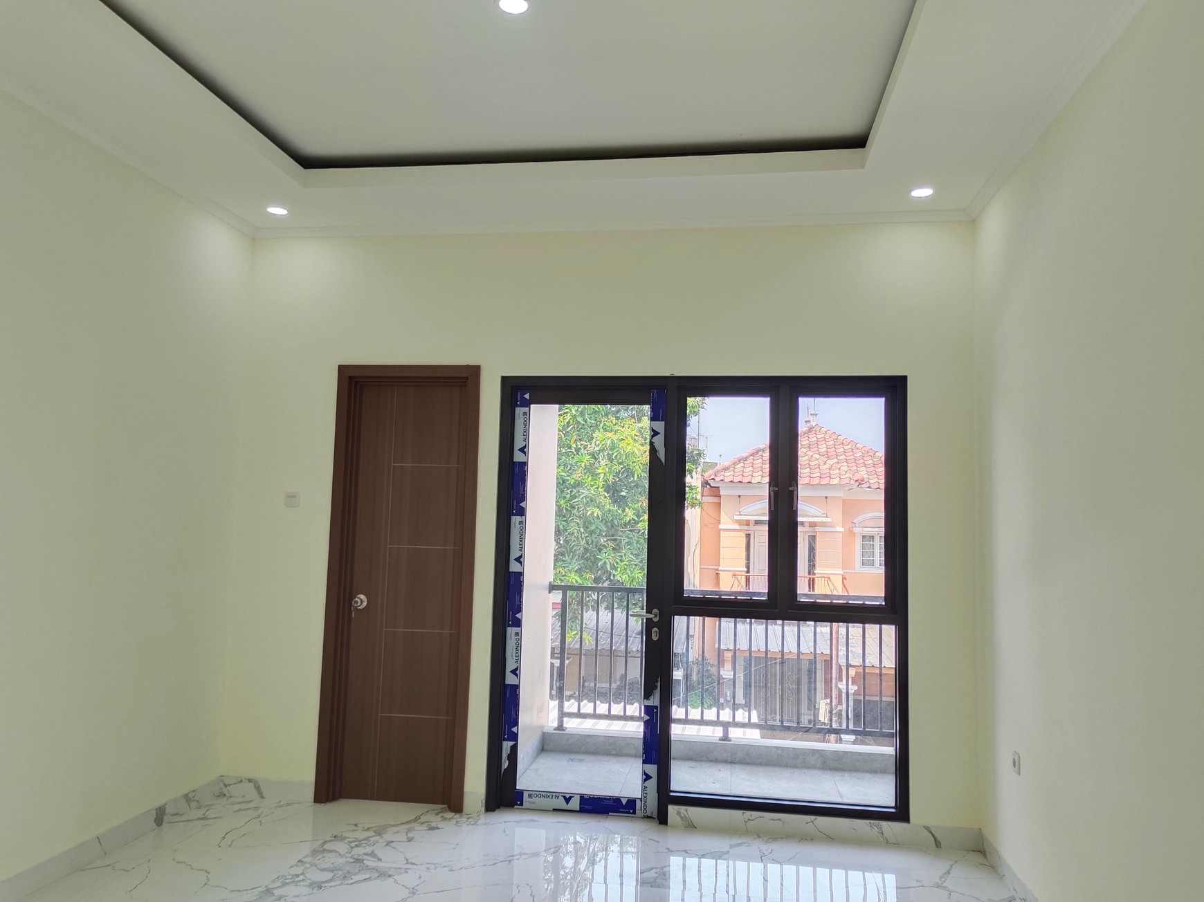 Rumah Brand New 2 Lantai di Raffles Hills Cibubur 