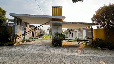Lahan/ Kavling Cluster 8000 m2 Berikut 7 Unit Rumah Di Jl. Letkol Atang Sanjaya, Ranca Bungur, Bogor