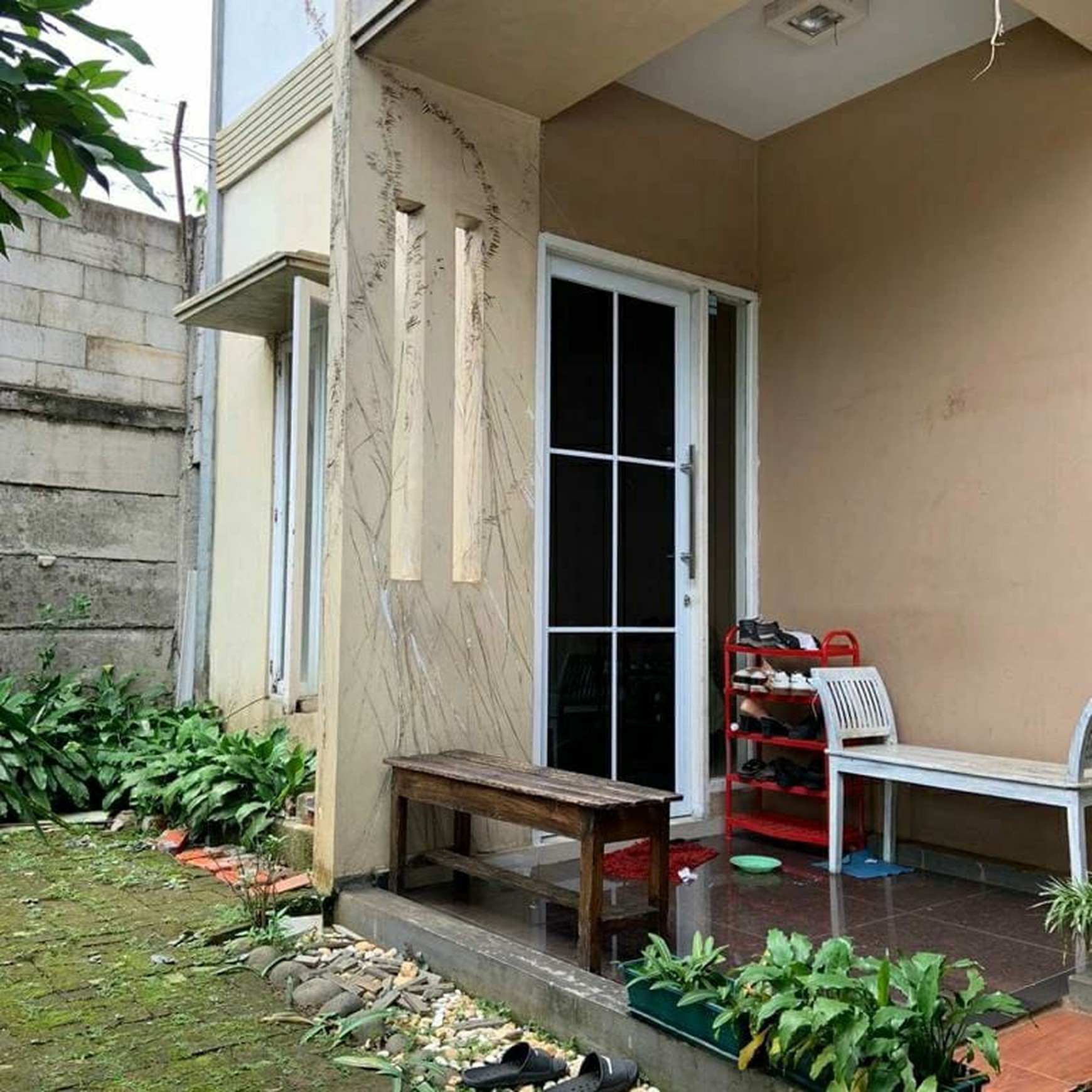 Rumah 2 Lantai Siap Huni dengan Hunian Nyaman dan Asri @Graha Bintaro