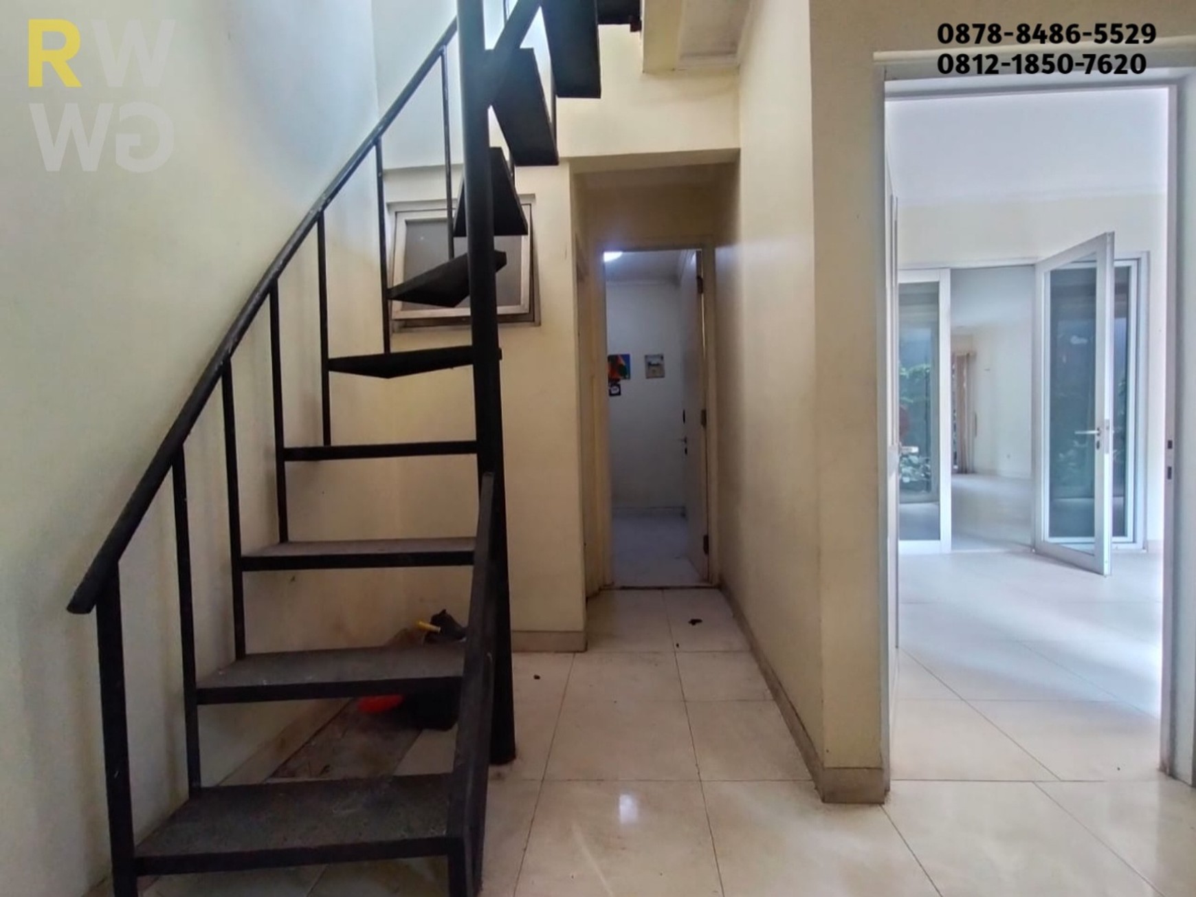 Rumah Dijual di Grand Wisata - Cluster Citrus Garden, 2 Lantai, Luas & Strategis