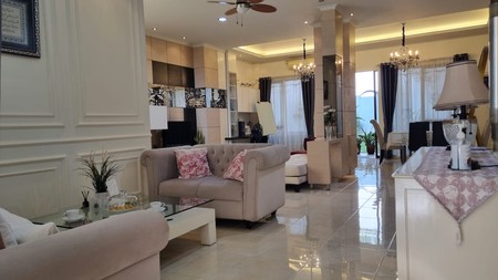 Rumah Cantik 2 Lantai dengan KT 5+1 KM 4+1 dan Siap Huni dengan Hunian Asri @Pamulang