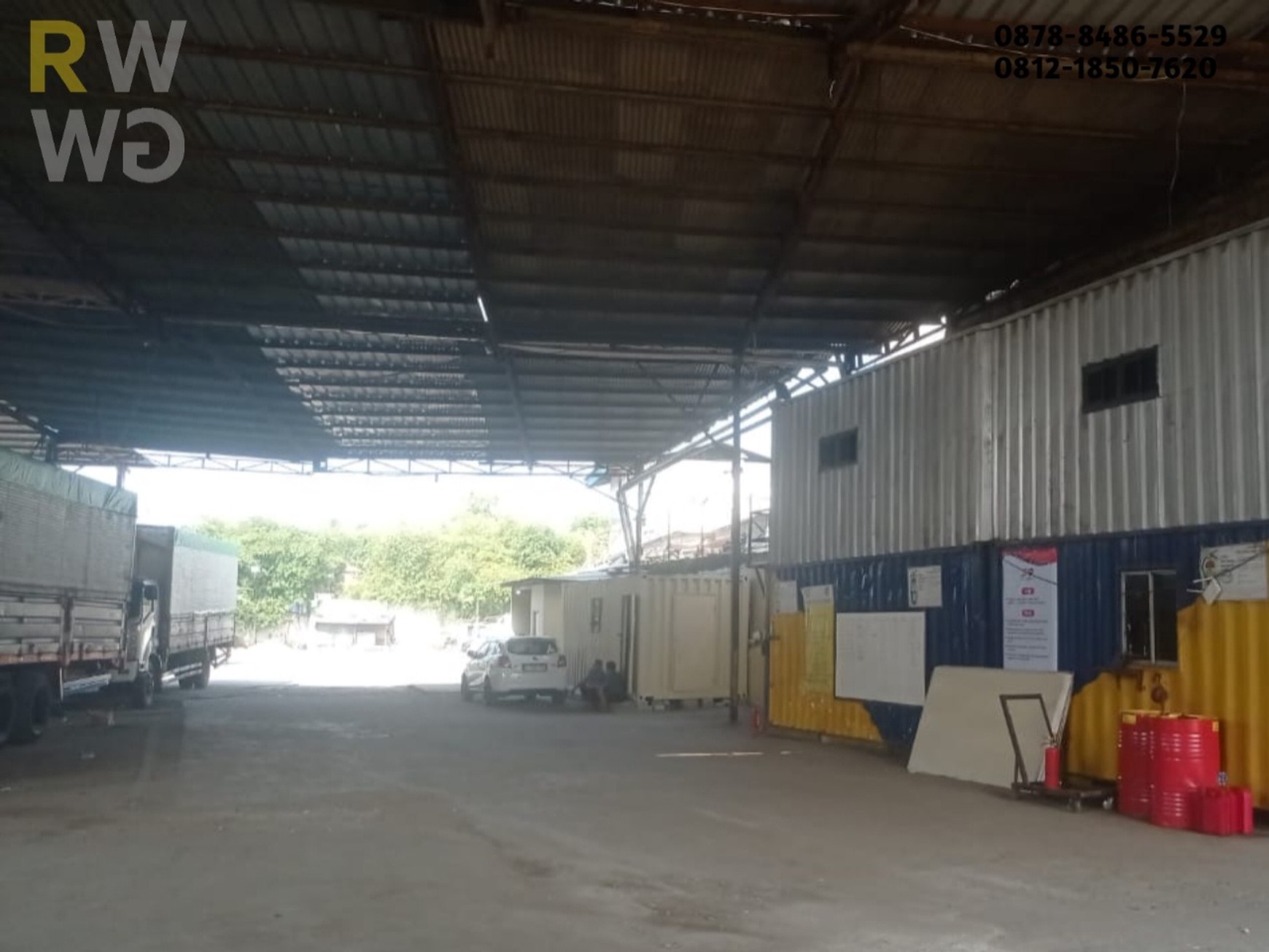 Gudang Workshop Dijual Murah di Setu Bekasi - 2 Lantai, Parkir Luas & Lokasi Strategis