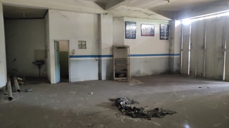 Gudang & Ruko 1174 Meter Persegi Lokasi Strategis Jalan Jogja-Solo Km 14 