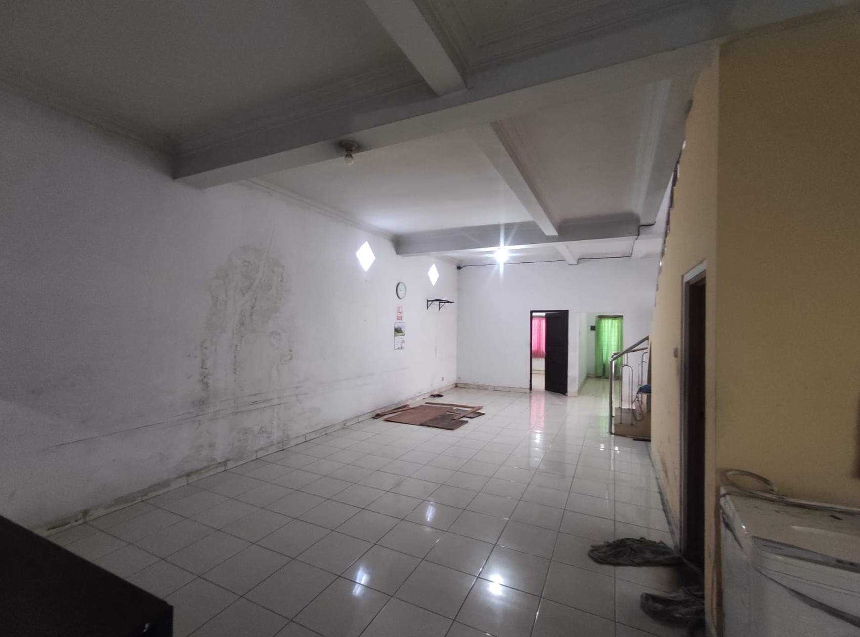 Gudang & Ruko 1174 Meter Persegi Lokasi Strategis Jalan Jogja-Solo Km 14
