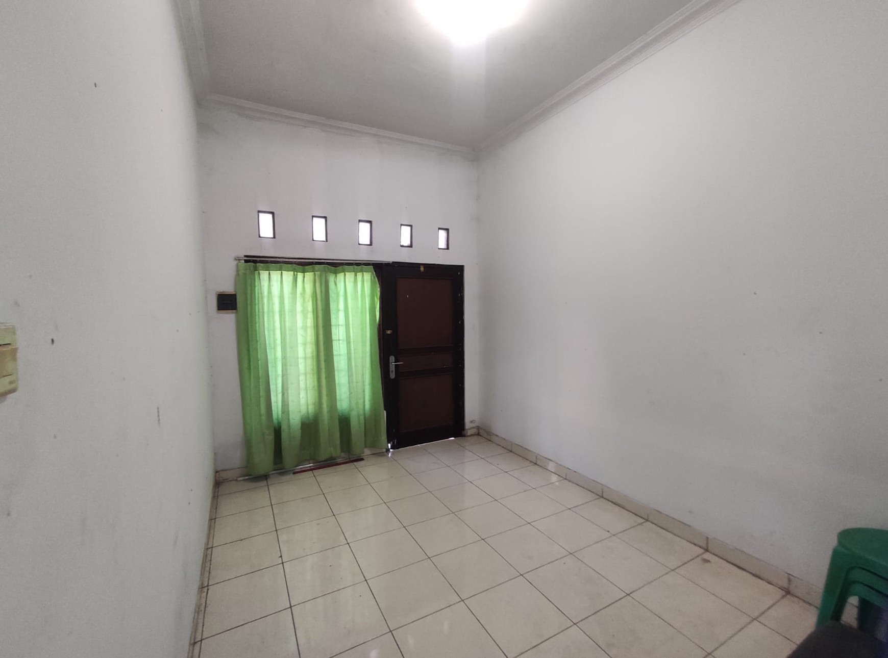 Gudang & Ruko 1174 Meter Persegi Lokasi Strategis Jalan Jogja-Solo Km 14