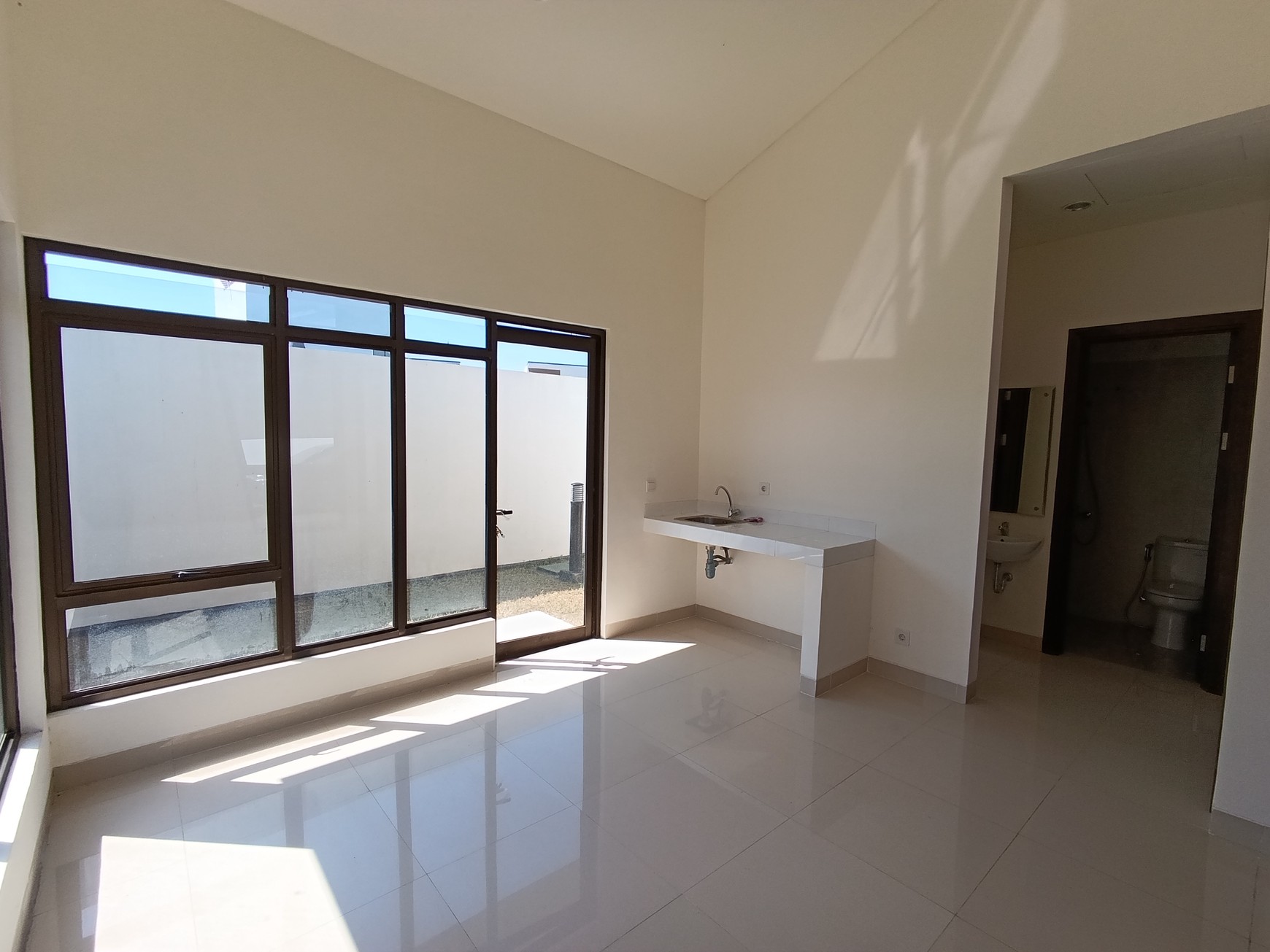Dijual Rumah Huk di Hunian Strategis, Lingkungan Eksklusif di Cluster Padmagriya Podomoro Park, Bandung