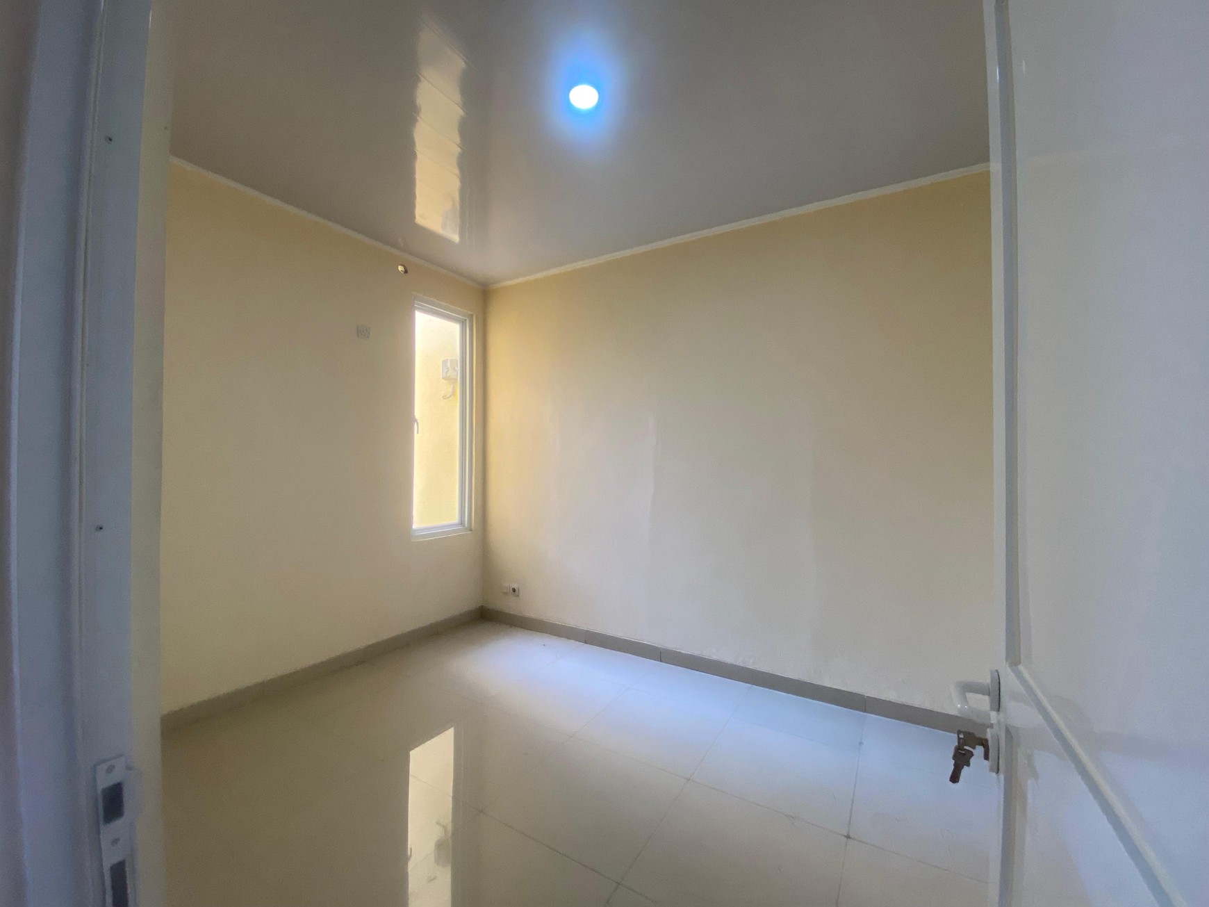 Rumah Cantik 2 Lantai, Siap Huni di Kota Wisata Cibubur 