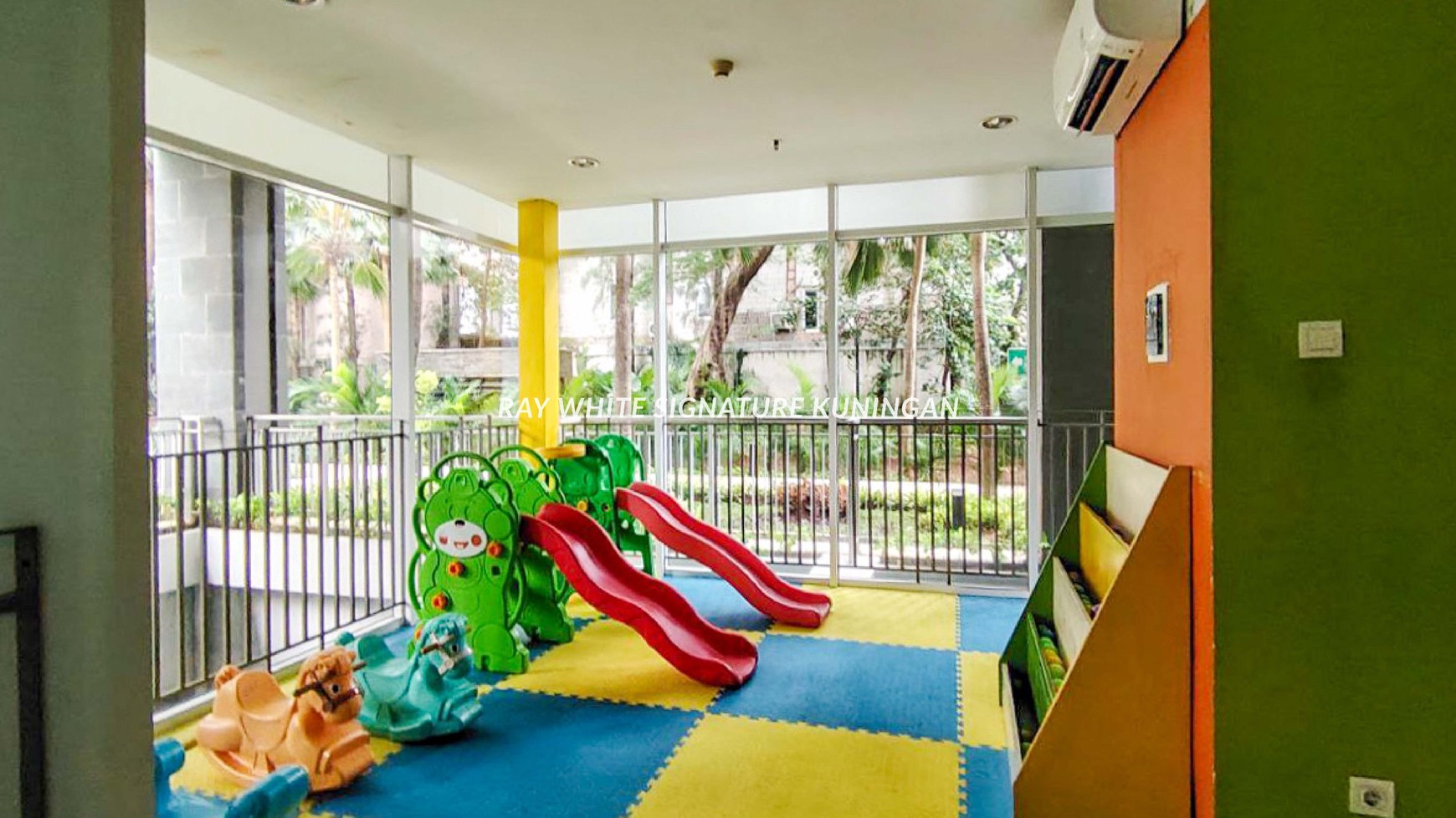 Dijual Apartemen Bagus 1 Park Residence Siap Huni 2BR , Gandaria