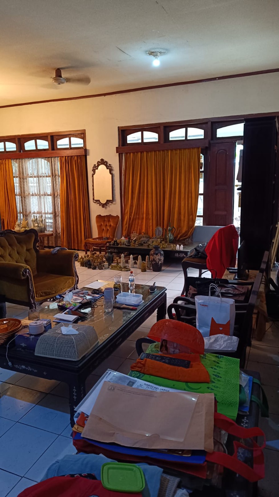 Dijual Cepat Rumah cocok usaha/kantor di Gandaria Kebayoran Baru.
