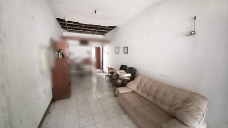 Rumah Klasik Lokasi Strategis Di Rawamangun