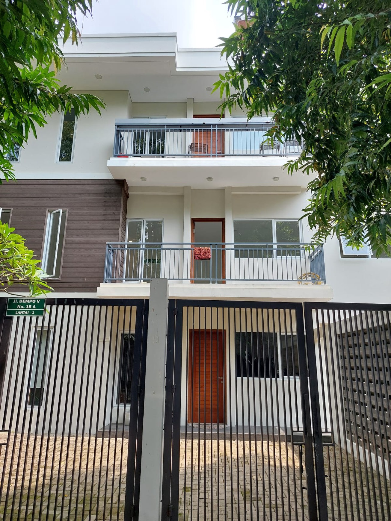 Rumah Hitung Tanah Area Cipete