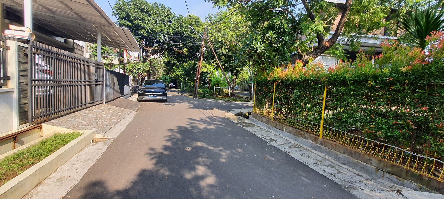 Kavling + Bangunan (rumah rusak), Cocok Untuk Investasi Atau Bangun Baru