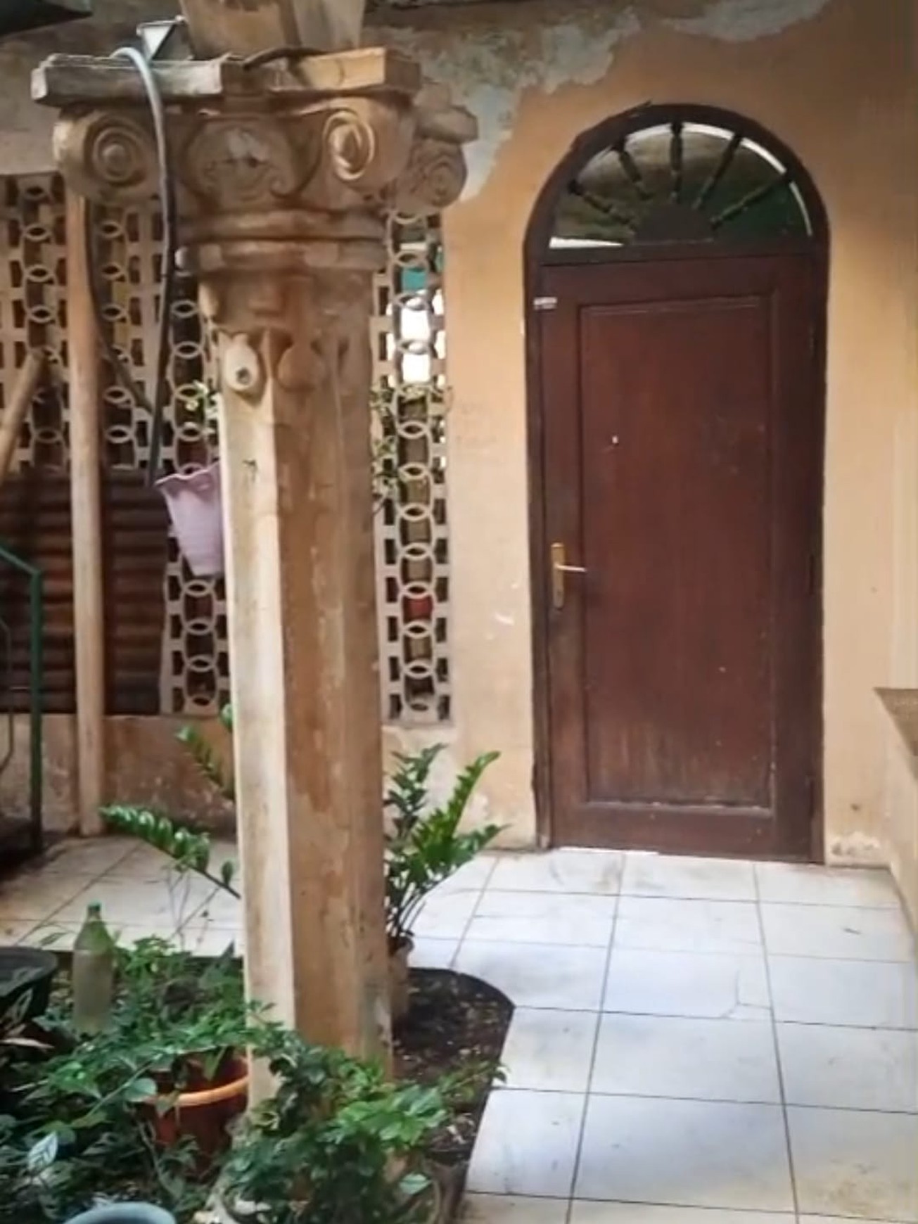 Rumah Klasik di Pondok Labu Jakarta Selatan