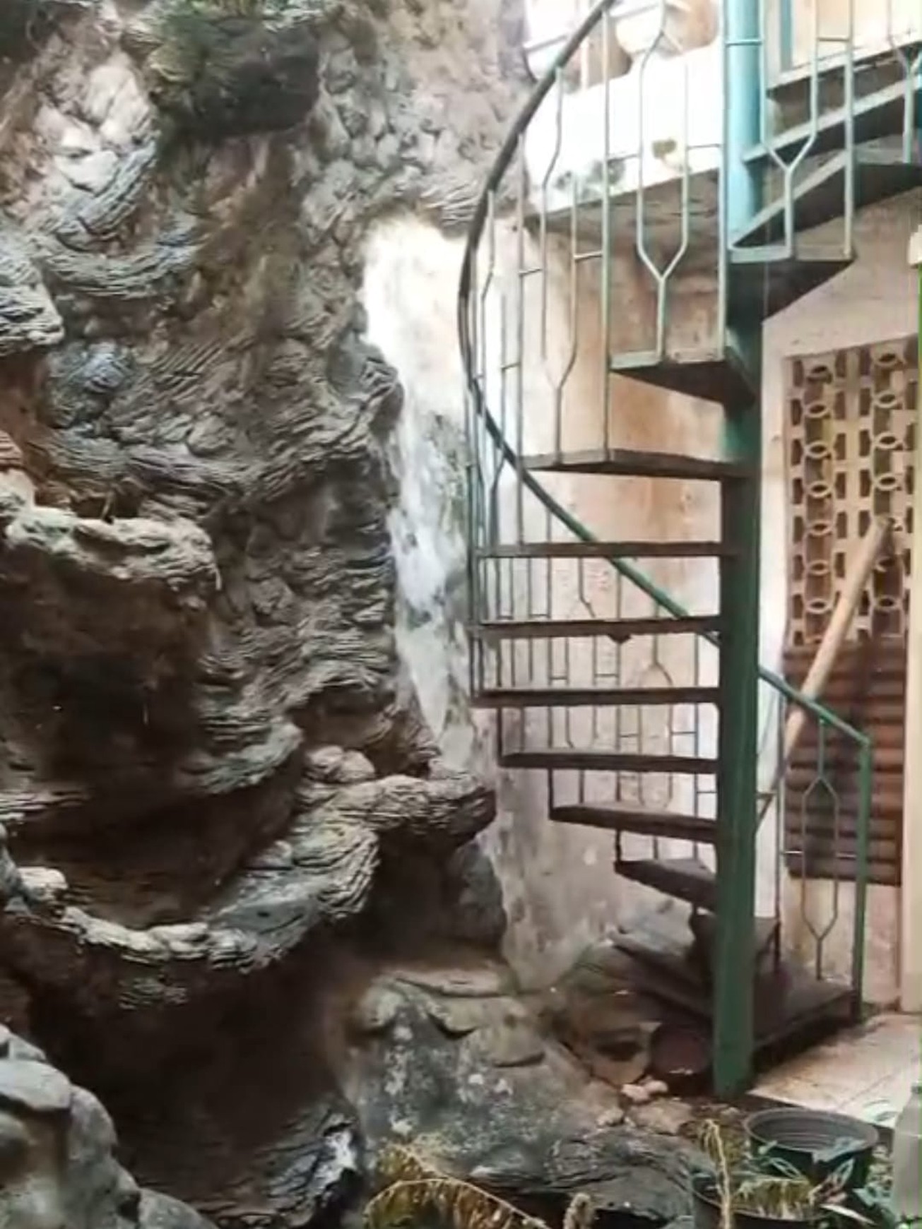 Rumah Klasik di Pondok Labu Jakarta Selatan