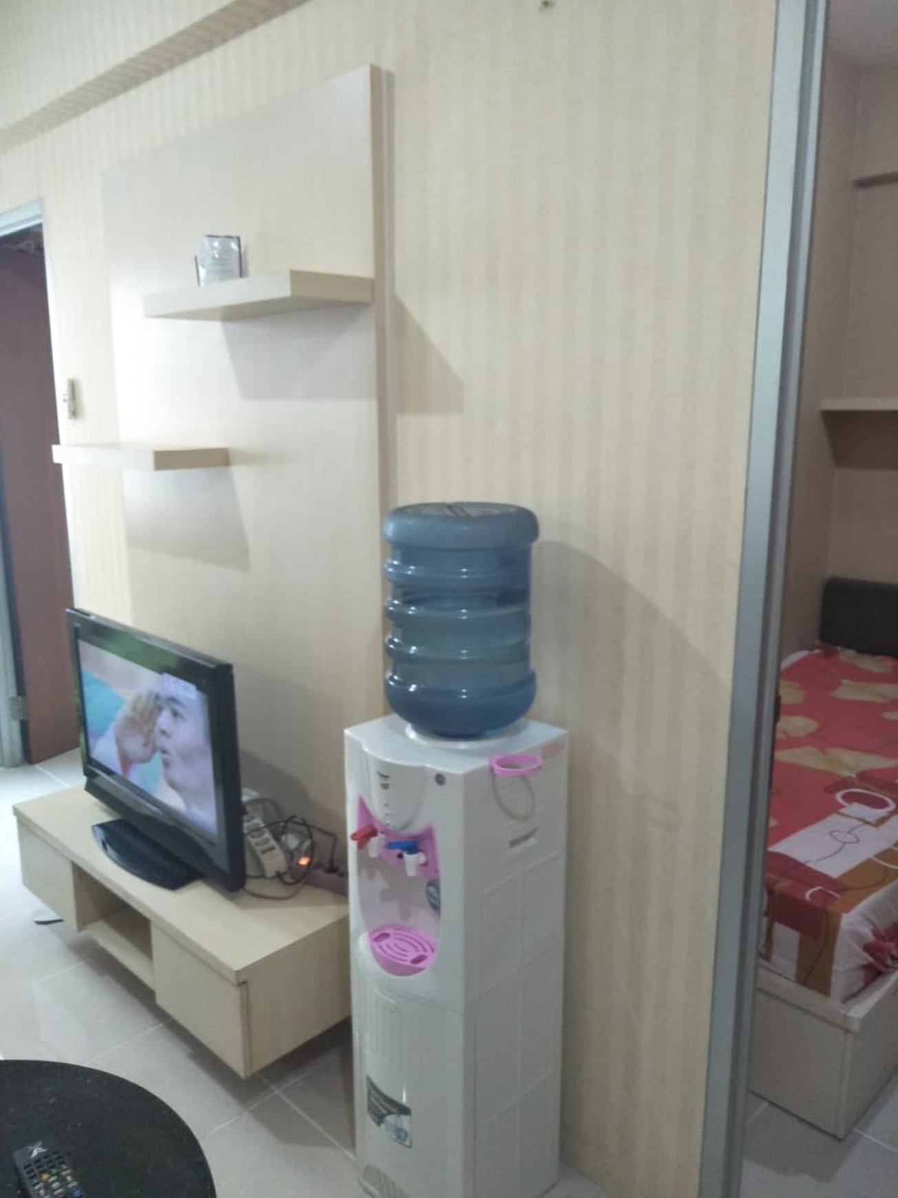 Sewa Apartemen Tower A 2 BR Bulanan dan Tahunan Murah dengan Good View di Puncak Permai Surabaya