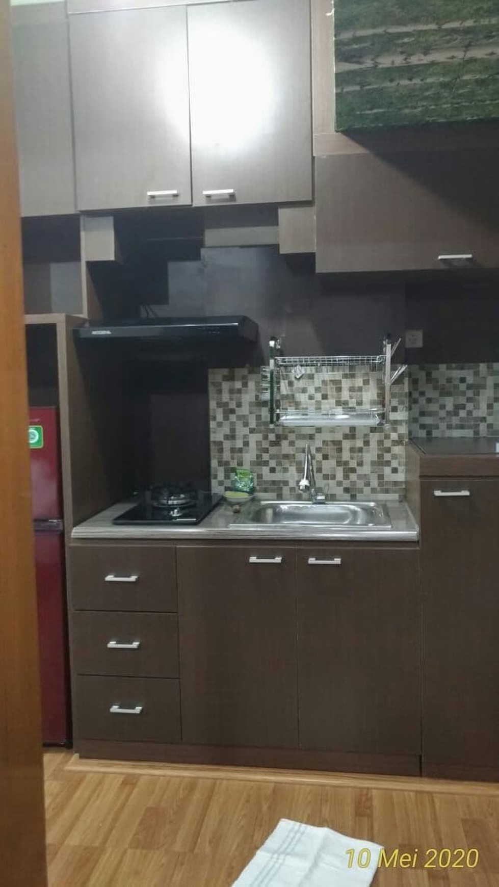Sewa Apartemen Studio Furnished Murah dengan Good View Berlokasi Strategis di Puncak Permai Tower C, Surabaya