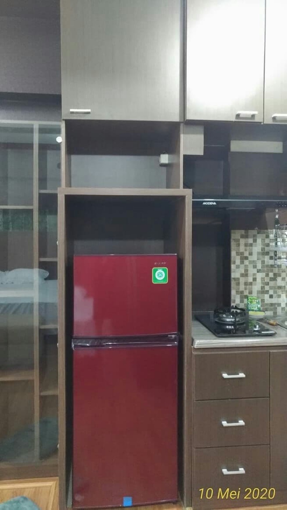 Sewa Apartemen Studio Furnished Murah dengan Good View Berlokasi Strategis di Puncak Permai Tower C, Surabaya