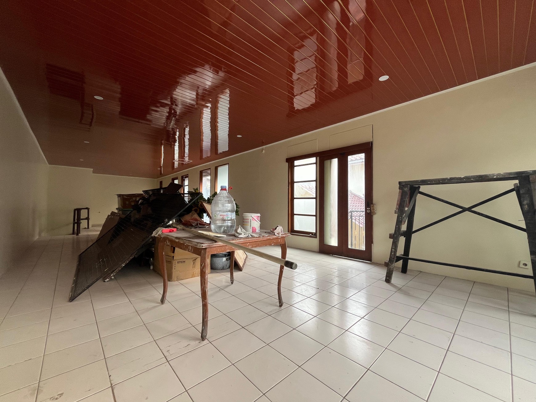 Ruko 2 Lantai di Lokasi Ramai Depan Komplek Besar Cirendeu Cocok untuk Usaha & Kantor