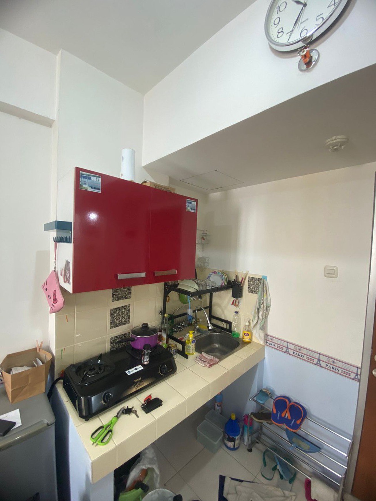 Apartemen Sewa Atau Dijual 2 BR Furnished Murah dengan Good View Berlokasi Strategis di Puncak Permai Tower A, Surabaya