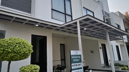 Rumah Bagus Di Jl Tarumanegara, Graha Taruna Ciputat 
