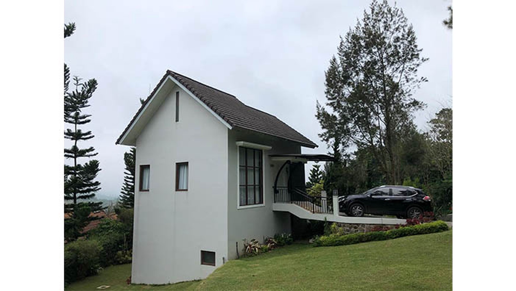 Villa Kota Bunga, Puncak, Cipanas. Rapih terawat, siap menanti Anda untuk momen-momen akhir pekan dan liburan yang penuh kesan