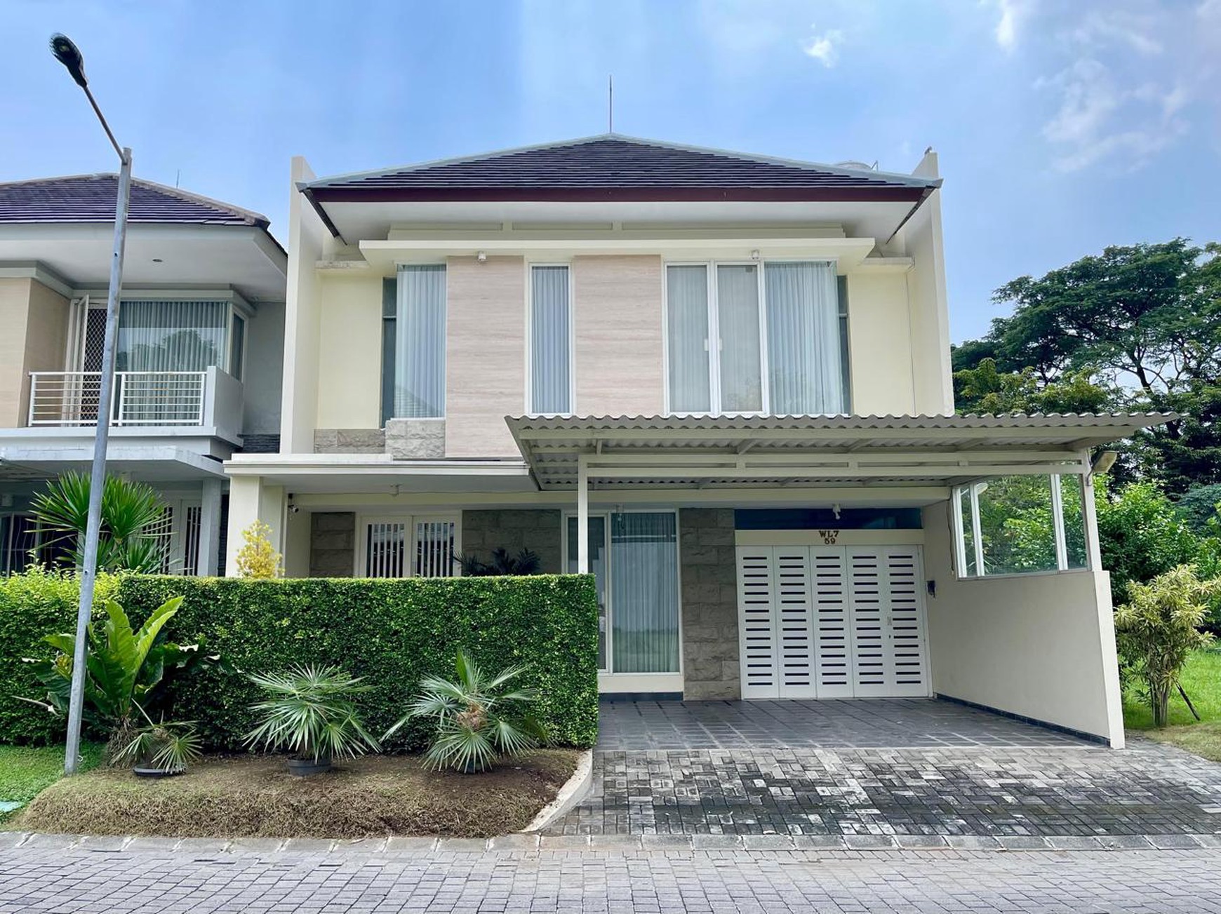 Dijual Rumah Woodland Citraland Surabaya Barat